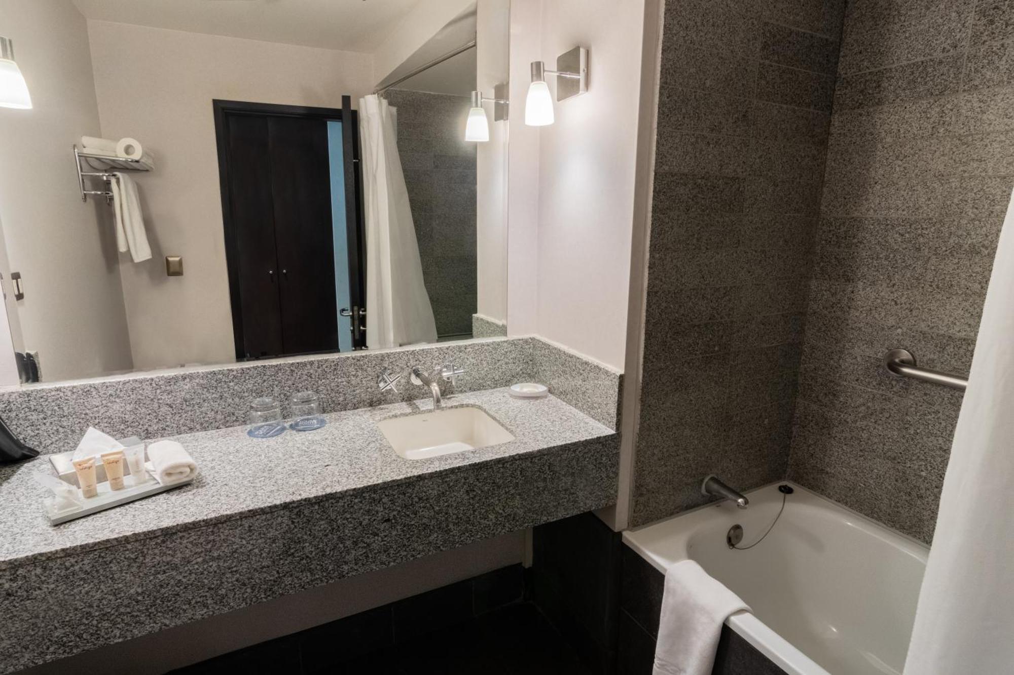 Four Points By Sheraton Los Angeles Exterior foto